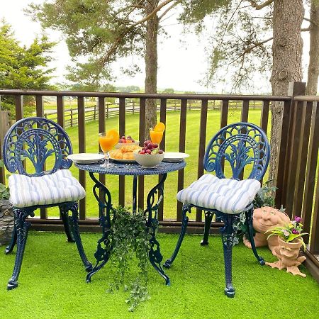 Lake District Romantic Get Away In 1 Acre Gardens Off M6 Пенрит Экстерьер фото